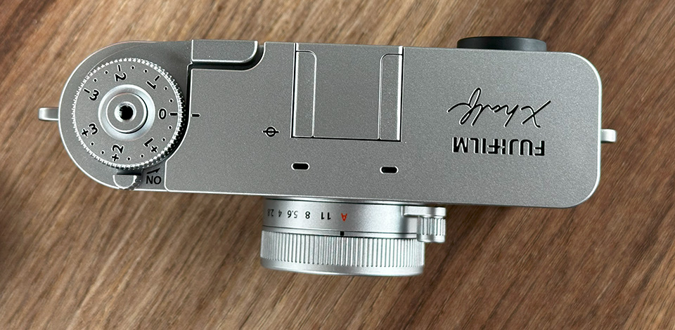 Fujifilm X Half Fujifilm X Half