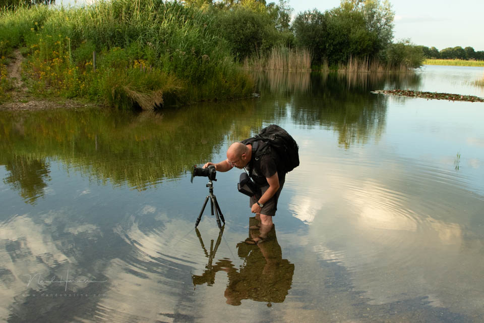 Nando 2025 statief in water Nando 2025 statief in water