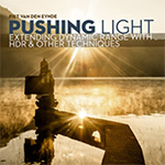 Recensie: 'Pushing light' door Piet van den Eynde