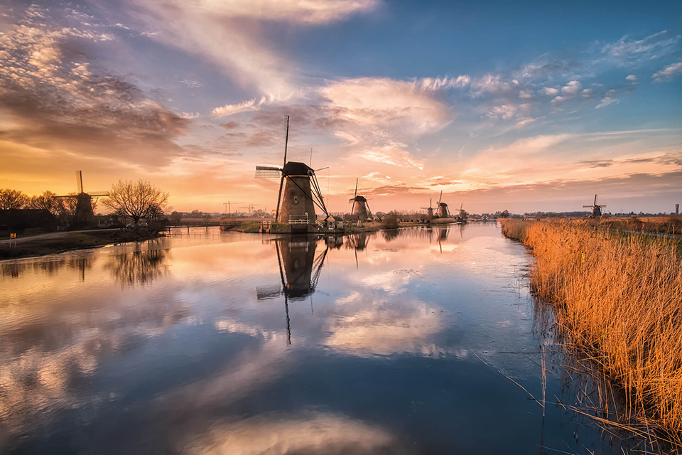 Kinderdijk reflection