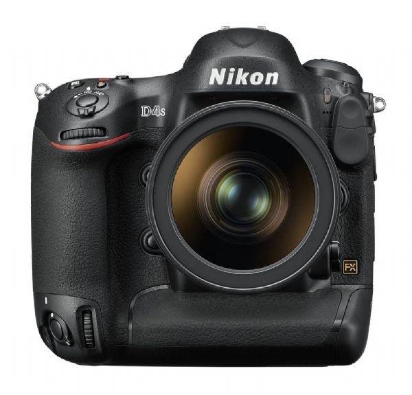 Nikon D4S