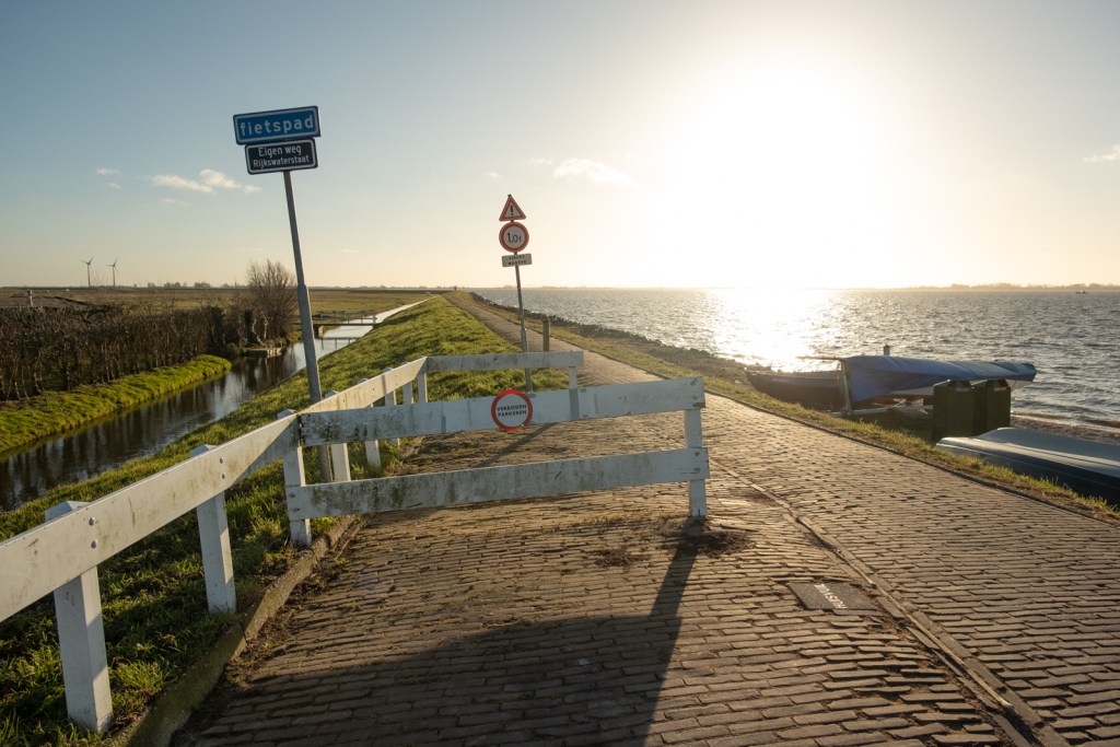 Marken, op de kade