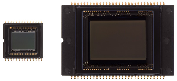 Sensor uit een compact camera en een APS-C naast elkaar Sensor uit een compact camera en een APS-C naast elkaar