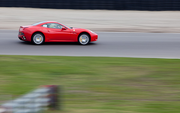 Ferrari op Zandvoort; meetrekken