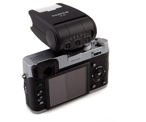 Fujifilm X100 opzetflitser Fujifilm X100 flash