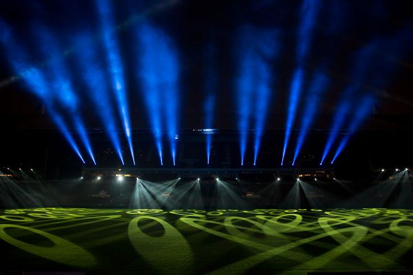 Glow 2013 psv stadion