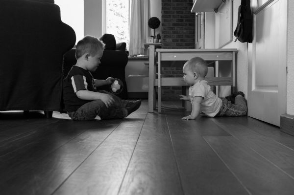 Mika en Vera spelen samen Leica m mika en vera spelen