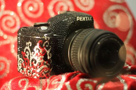 Pentax K-m Crystal; instapcamera van 2.500 euro - Photofacts