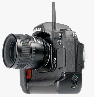 Nikon met ingebouwde PocketWizard Nikon met ingebouwde PocketWizard