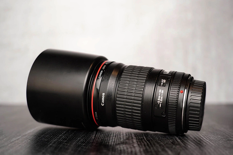 Canon EF 135mm f/2