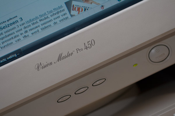 IIyama Vision Master Pro 450