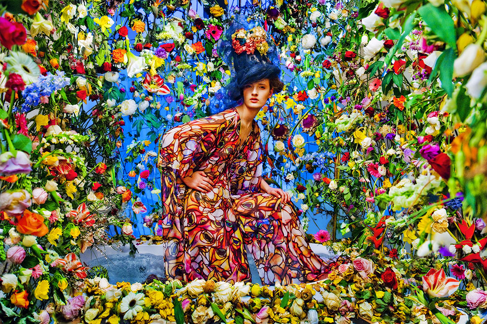 Hans Withoos Flowerbath 2014  Klimts Muses