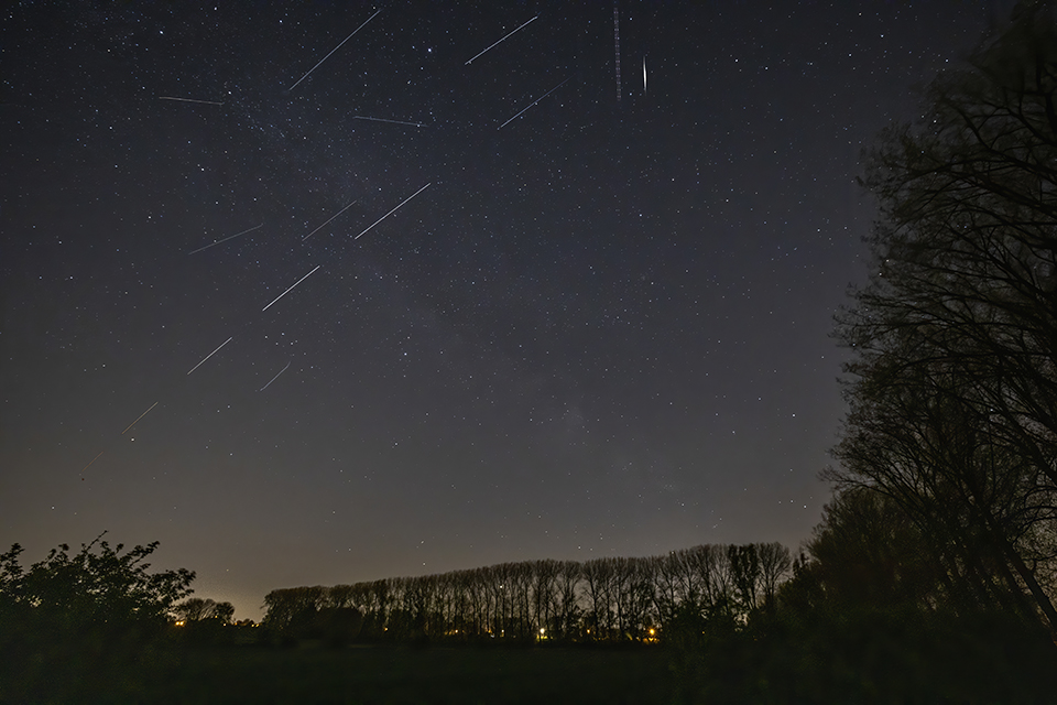 Starlink en andere statelieten meteoren Wamel