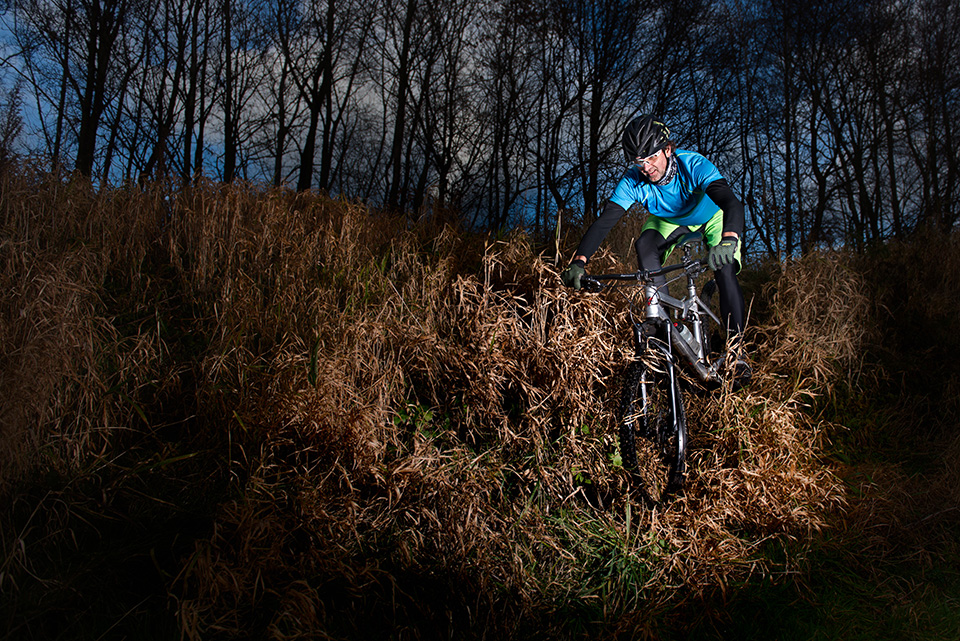 Strobist mountainbiker pok productions