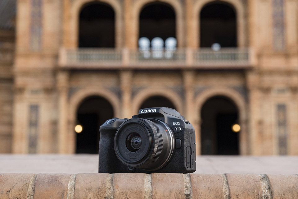Canon EOS R10 1 Canon EOS R10 1