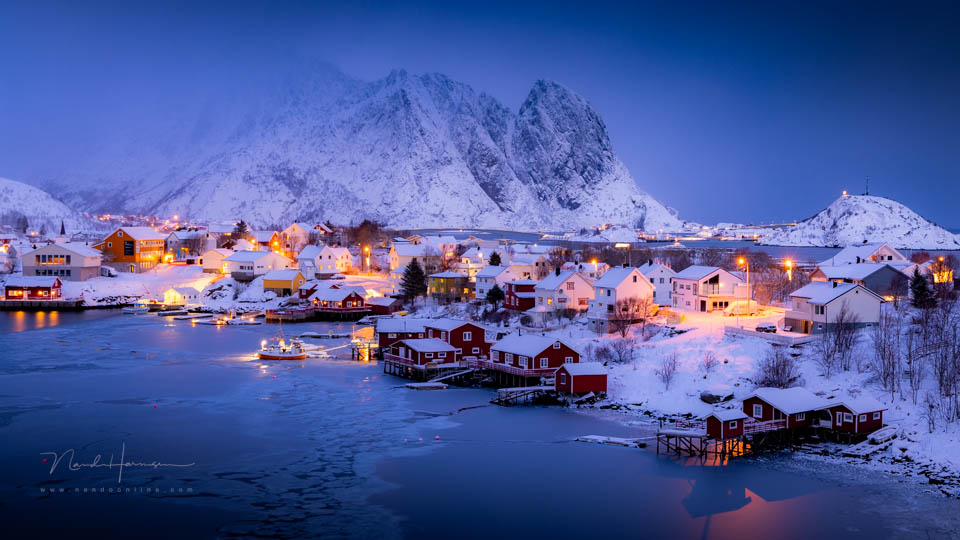 Nando 2025 blauw uurtje lofoten Nando 2025 blauw uurtje lofoten