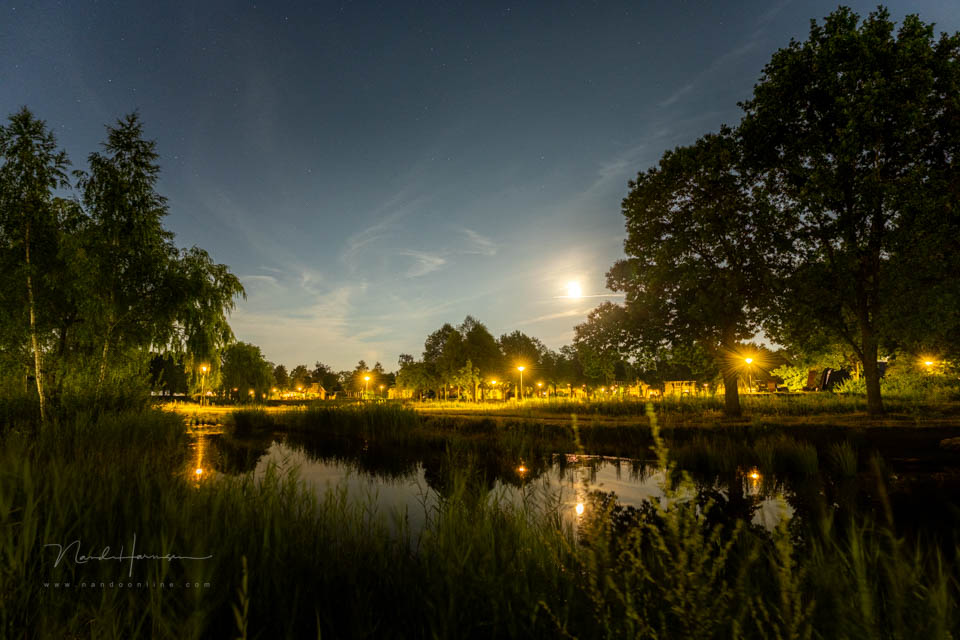 Nando HDR foto maan