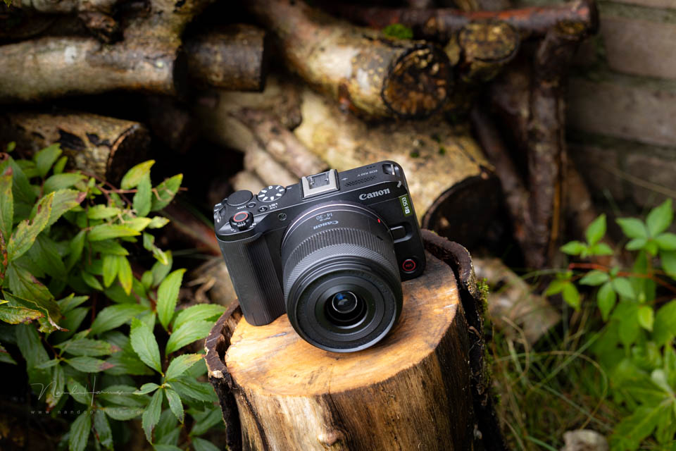 Nando canon eos r50v 8