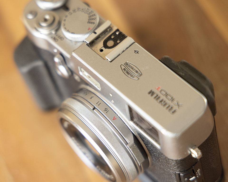 Nando fujifilm x100t closeup Nando fujifilm x100t closeup