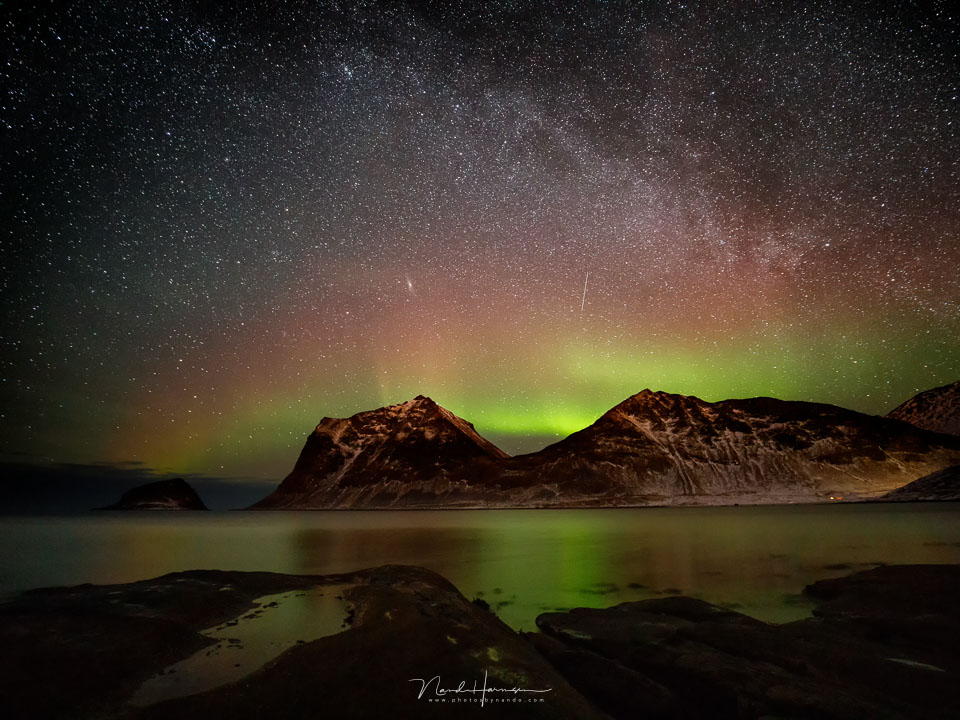 Nando lofoten haukland aurora