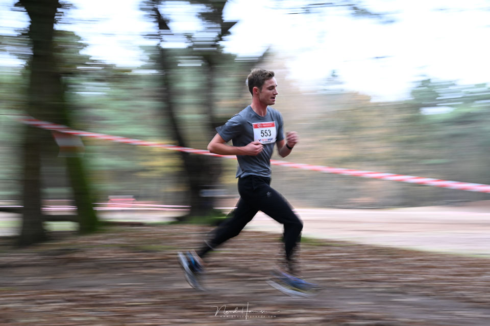 Nando panning atletiek lange sluitertijd