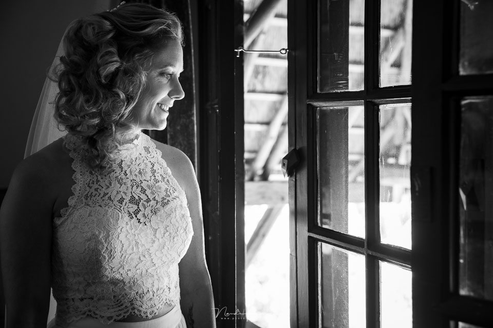 Nando trouwfotograaf bruid natuurlijk licht