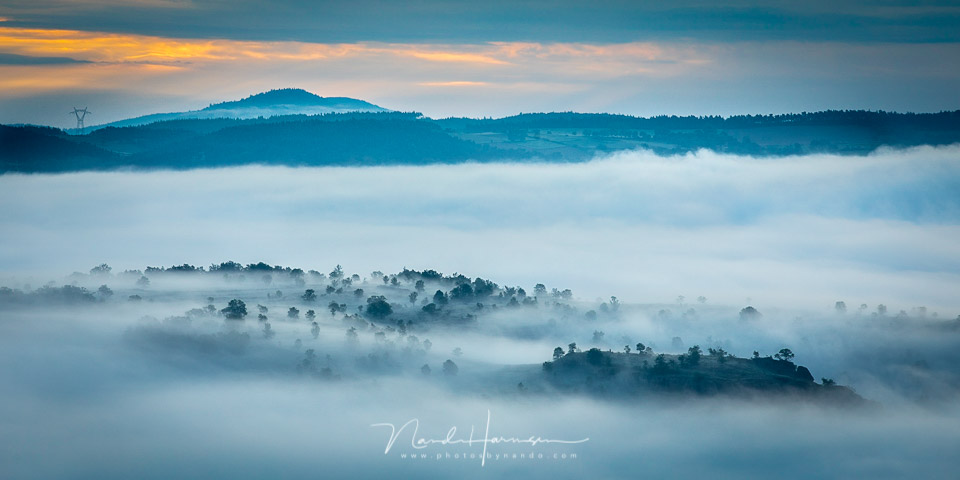 nando landschap eilanden in de mist