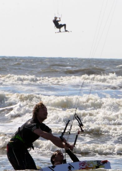 KiteSurfers 6