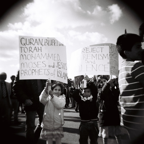 Holga anti islamfilm protest