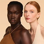 Video: Hoe ga je om met verschillende huidskleuren in één foto Video: Hoe ga je om met verschillende huidskleuren in één foto