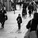 Straatfotografie tip: Begin gerust met een veilige telelens