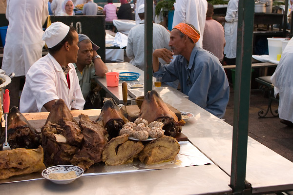 Lokale lekkernijen op Place Jemaa el Fna